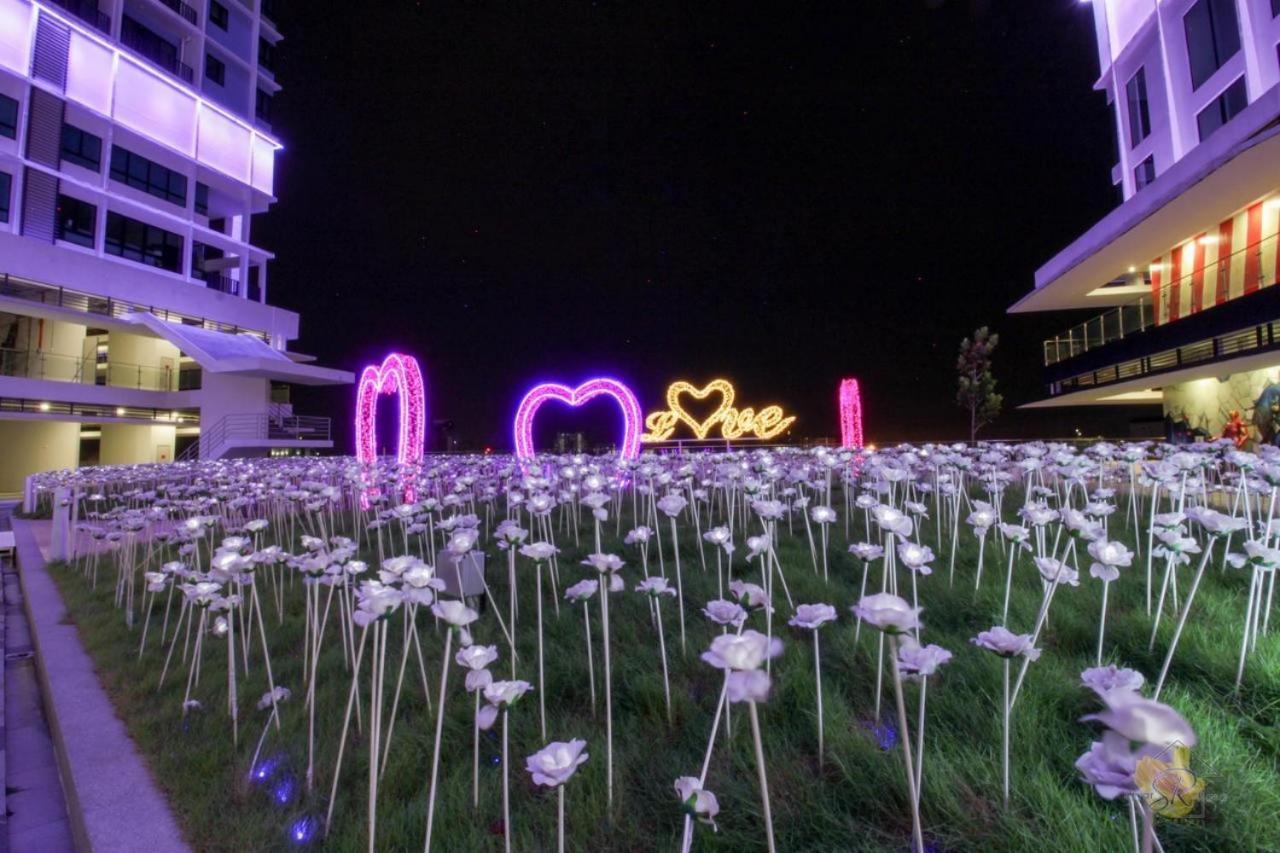 I-City Homestay - Shah Alam, Hospital Shah Alam, Uitm, Central Mall Sogo, Seksyen 7 Экстерьер фото
